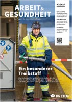 Die Fähre Richmond der Stadtwerke Konstanz gehört zu den ersten Binnenschiffen in Deutschland mit LNG-Antrieb. Dass Befüllen der Tanks verlangt eine sorgfältige Vorbereitung. Jeder Mensch hat doch nur einen Kopf: Grund genug, beim Fahren mit Rad, Pedelec oder E-Scooter einen Fahrradhelm zu tragen. Tipps zum Helmkauf finden Sie im Heft. Wie reagiert man richtig bei Hitzeerschöpfung? Der Aushang in der Heftmitte hilft, die richtigen Handgriffe aufzufrischen.