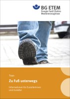 Dunkelheit, schlechtes Wetter, starker Straßenverkehr… auf Zustellerinnen und Zusteller lauern viele Unfallgefahren. Doch sie können auch wirksame Maßnahmen zu ihrem Schutz ergreifen. Die BG ETEM hat praktische Tipps in diesem Faltblatt zusammengefasst – interessant nicht nur für Zeitungszustellende, sondern für alle, die viel zu Fuß unterwegs sind.